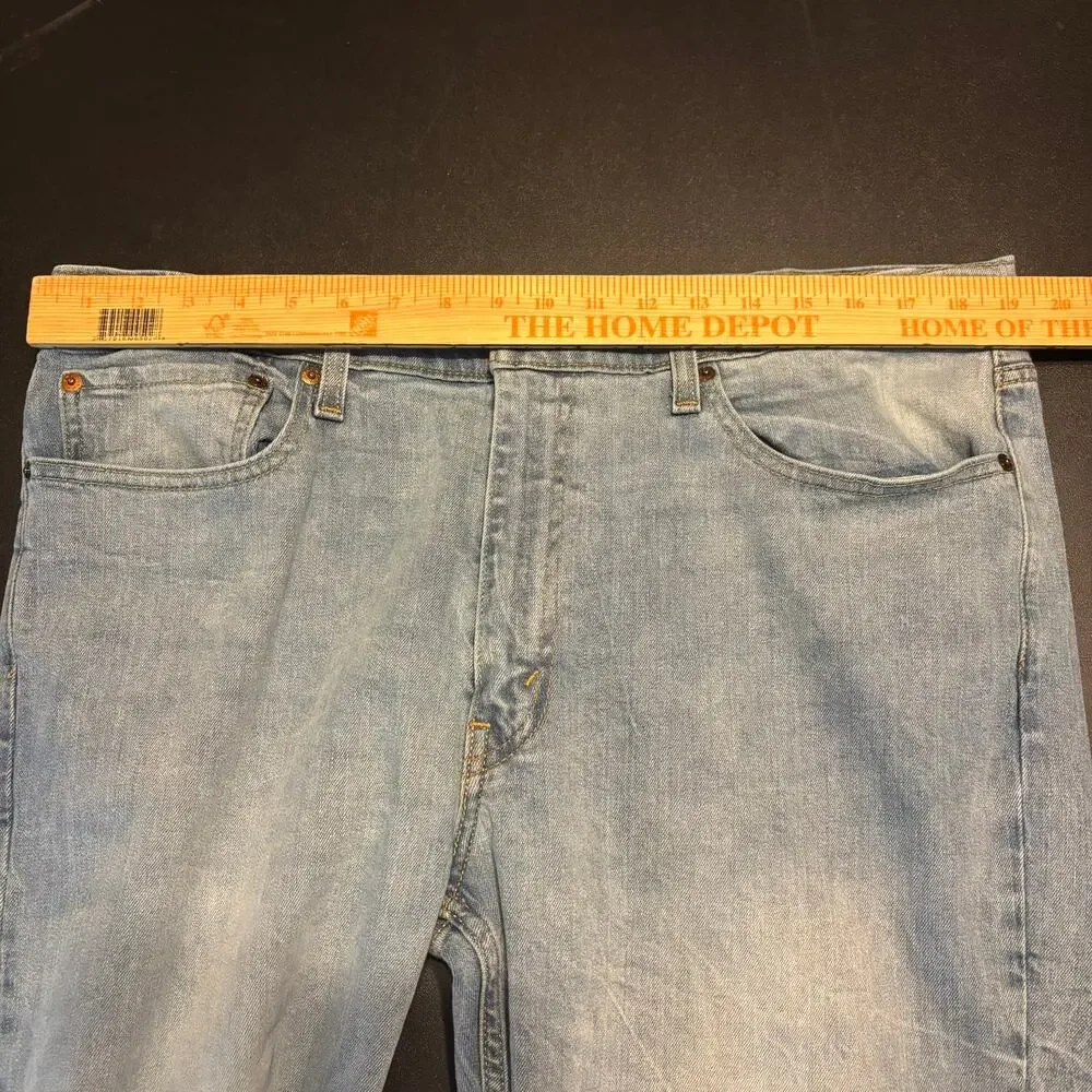 Levi's Levis Waterless Light Wash Jeans Men's Size 38 x 32 Straight